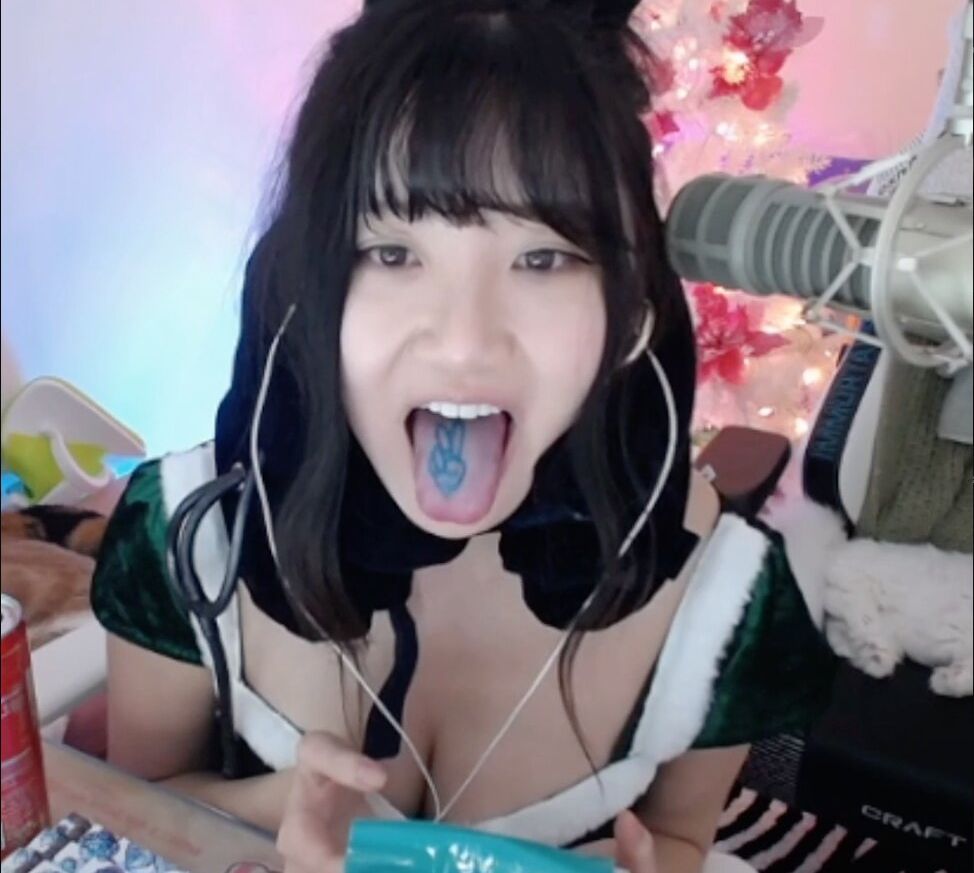 AriaSaki desnuda #108533731