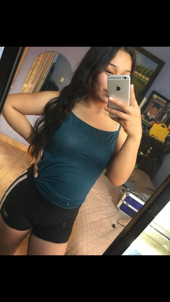 Puta en el wc #90692936