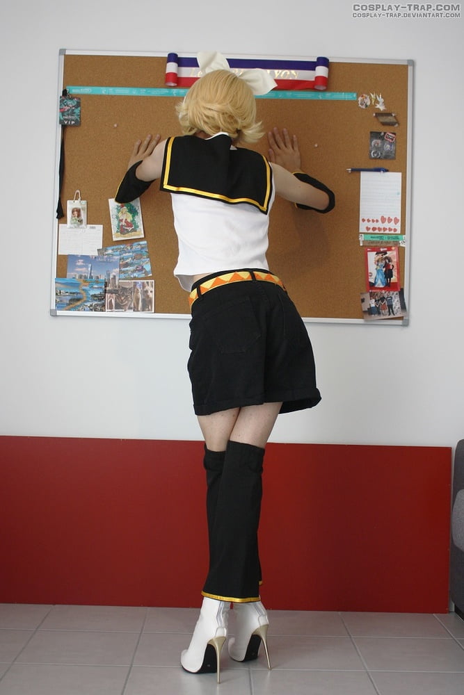 Crossdress cosplay Kinky Rin Kagamine #106887234