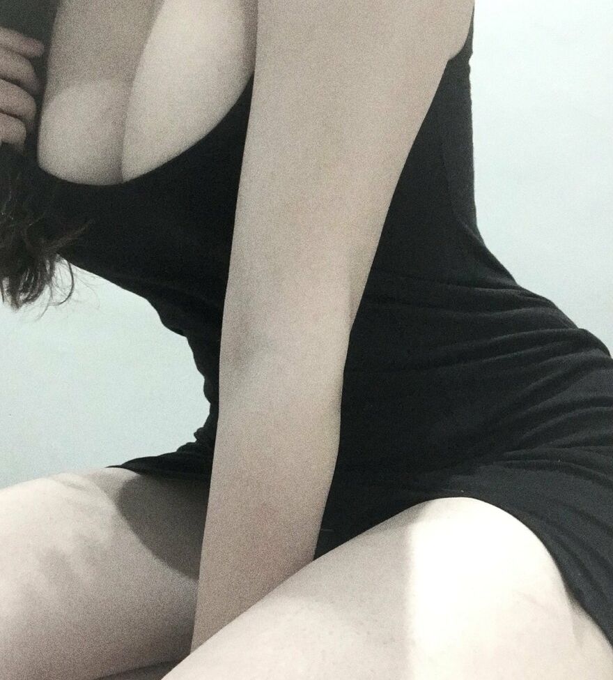 Peusche desnuda #109140935