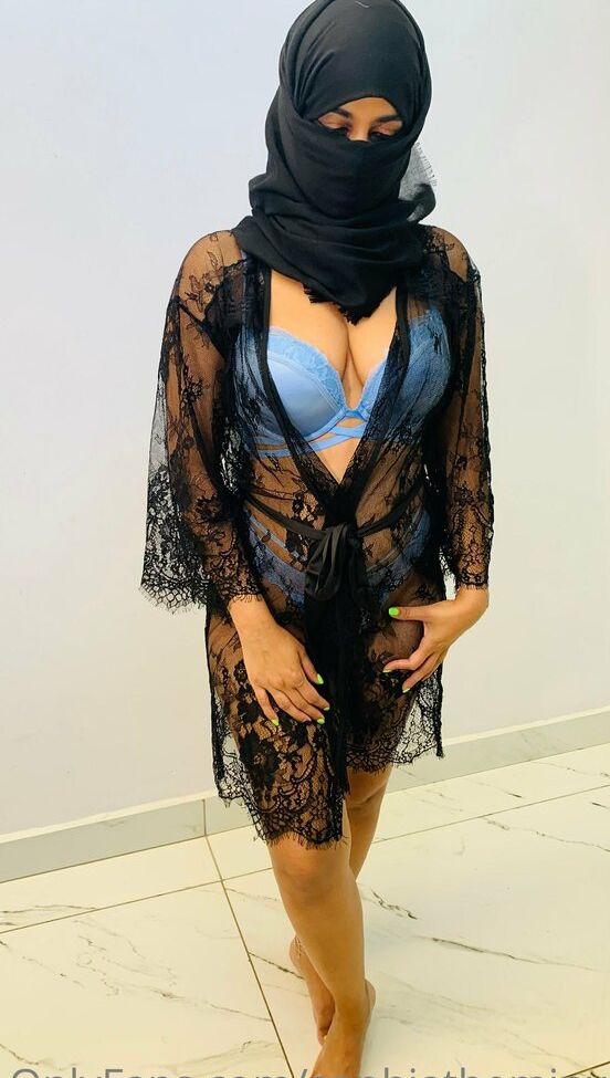 Sophia desnuda #108082831