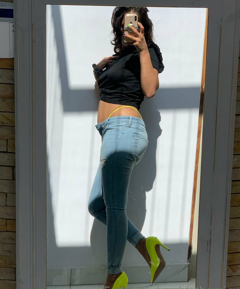 Sophia desnuda #108082834