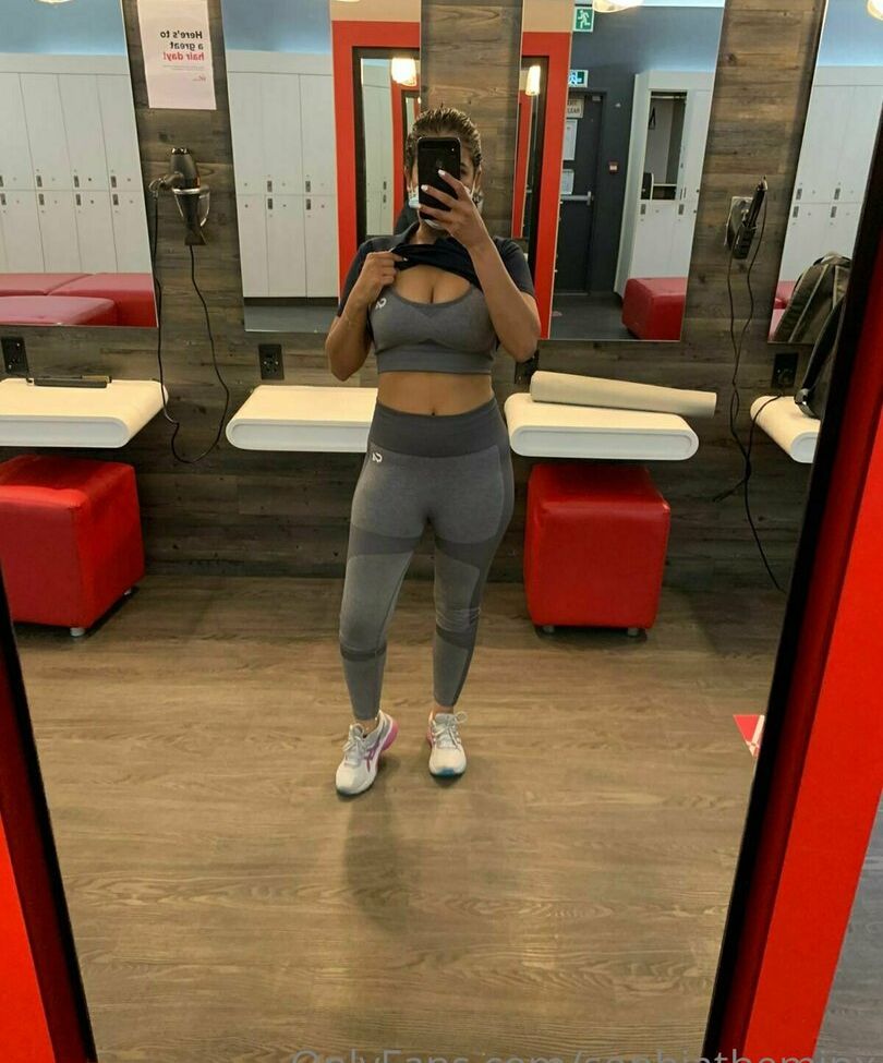 Sophia desnuda #108082929