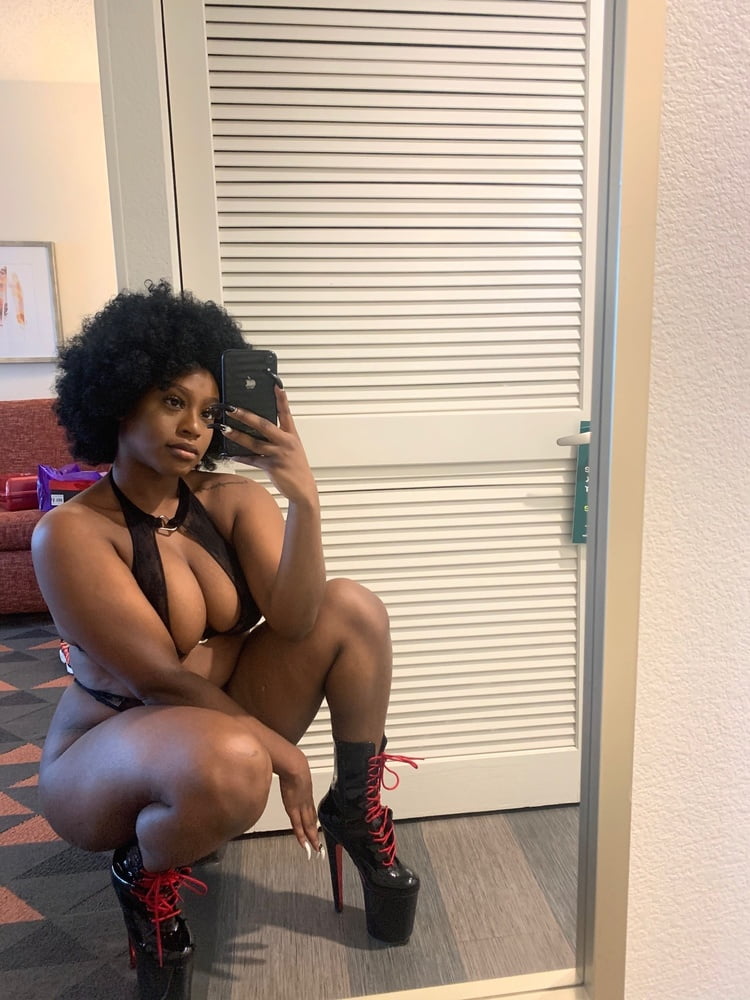 Mariee #98327395