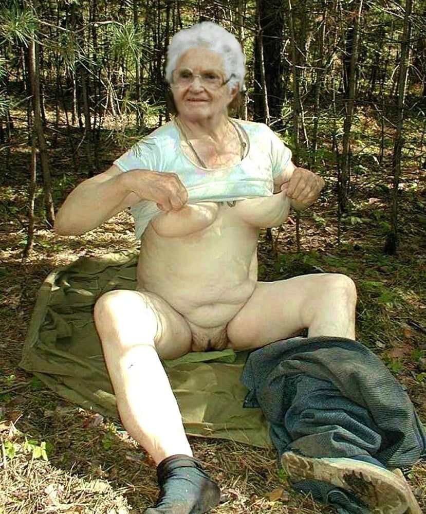 Grannies #88399682
