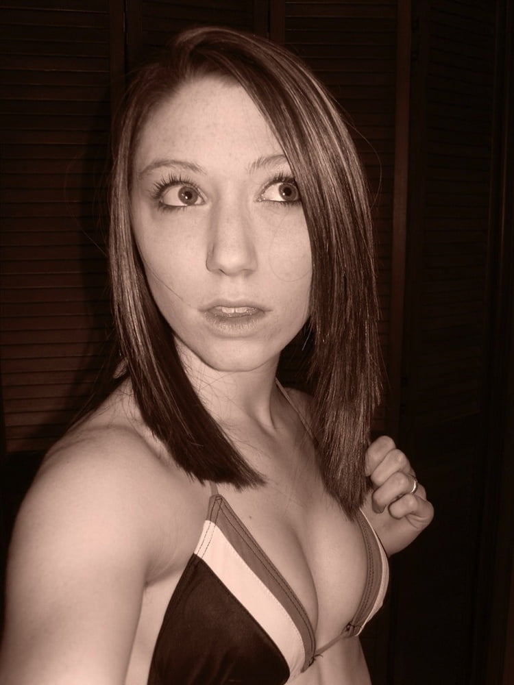 Pioneer of Exposing Herself #100195538
