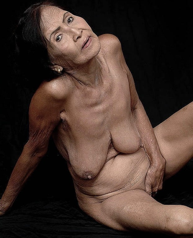 Grannies #104877077