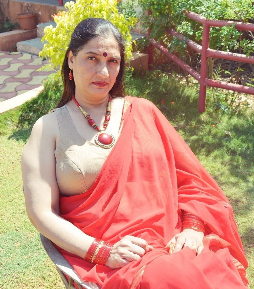 Indien mature maman nord desi
 #93505125