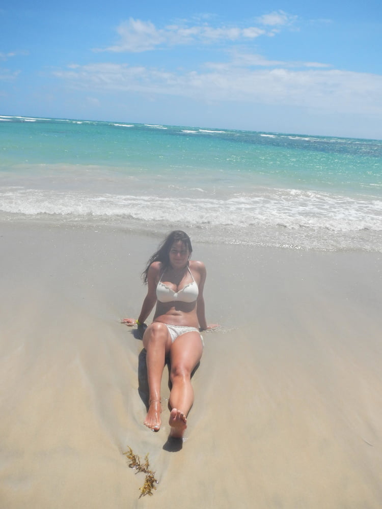 Brunette in paradise #105006808