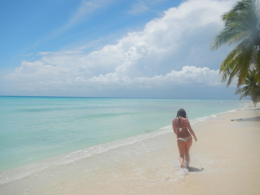Brunette in paradise #105006824