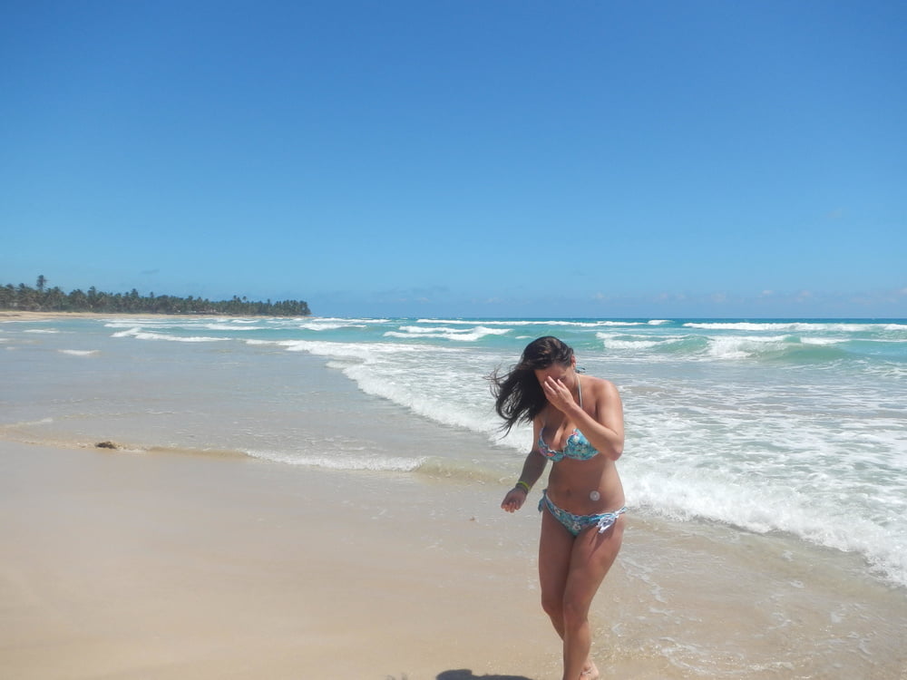 Brunette in paradise #105006846