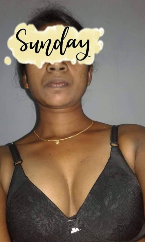 Chica tamil de Sri Lanka
 #93854013