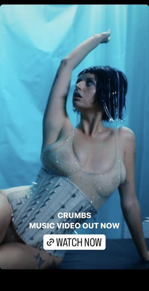 Rebecca Black nackt #109258441