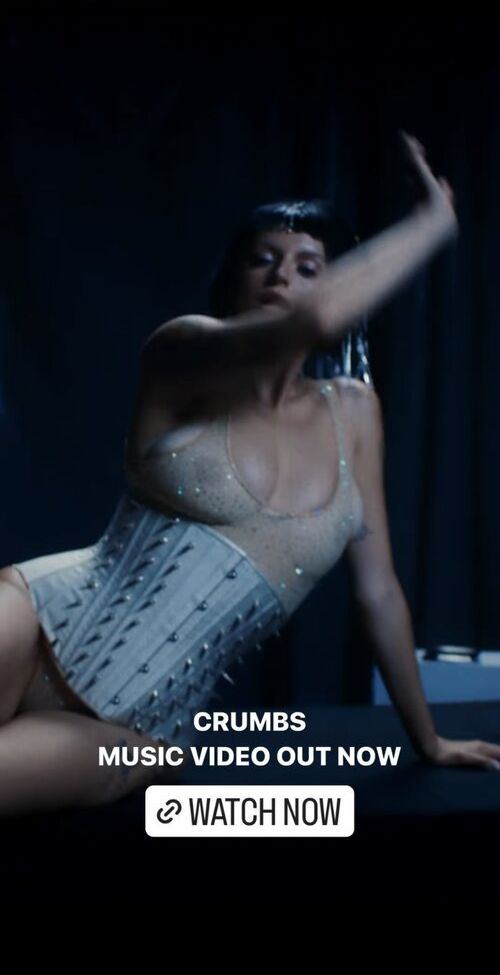 Rebecca Black nackt #109258442