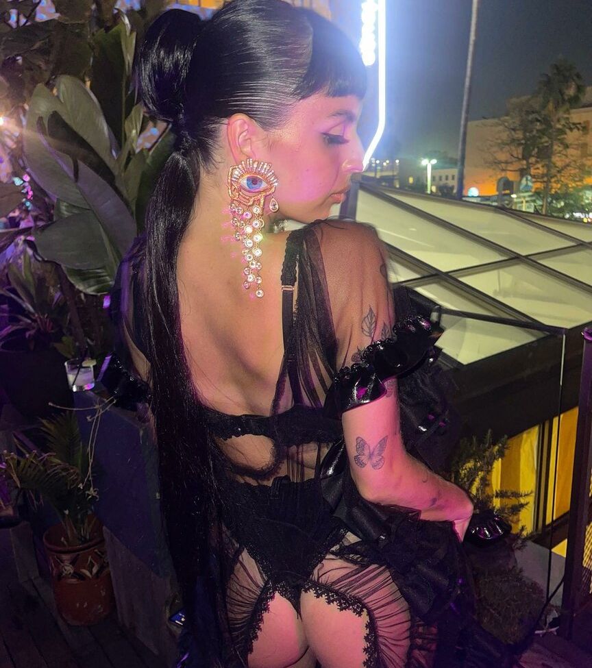 Rebecca Black nackt #109258467