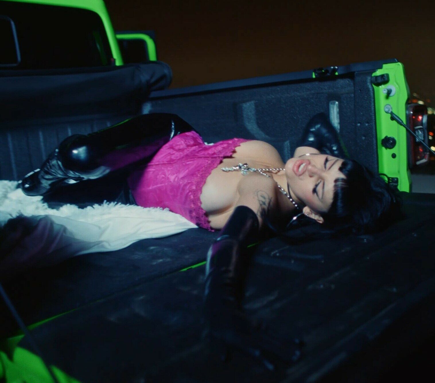 Rebecca Black nackt #109258492