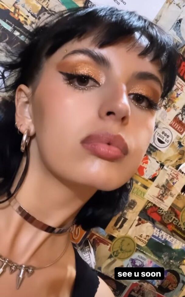 Rebecca Black nackt #109258529