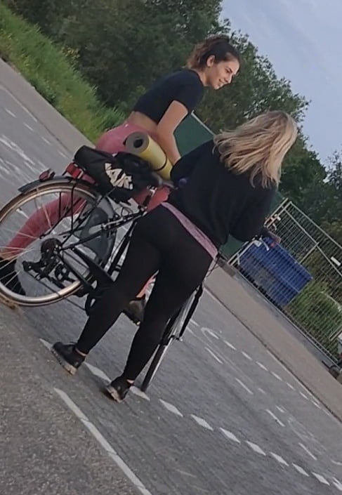 Photos that i taken secretly pls comments wich u like #92882957