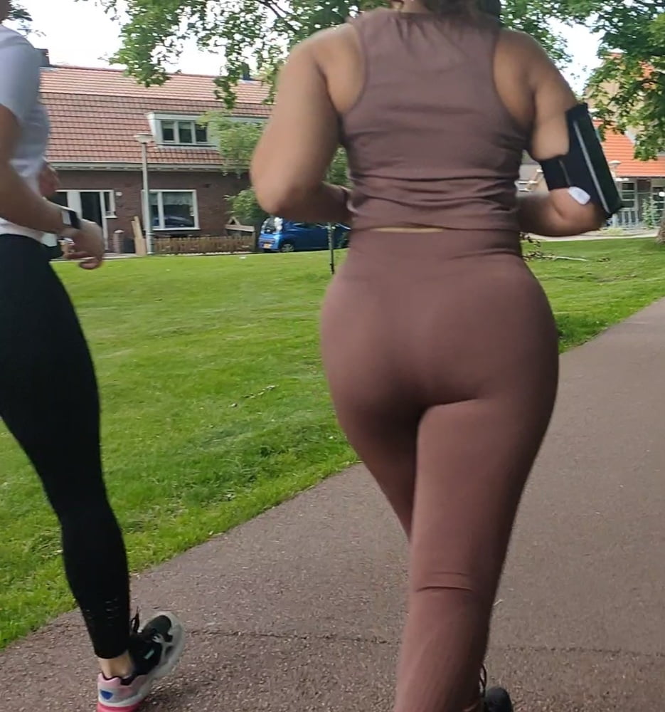 Photos that i taken secretly pls comments wich u like #92882975