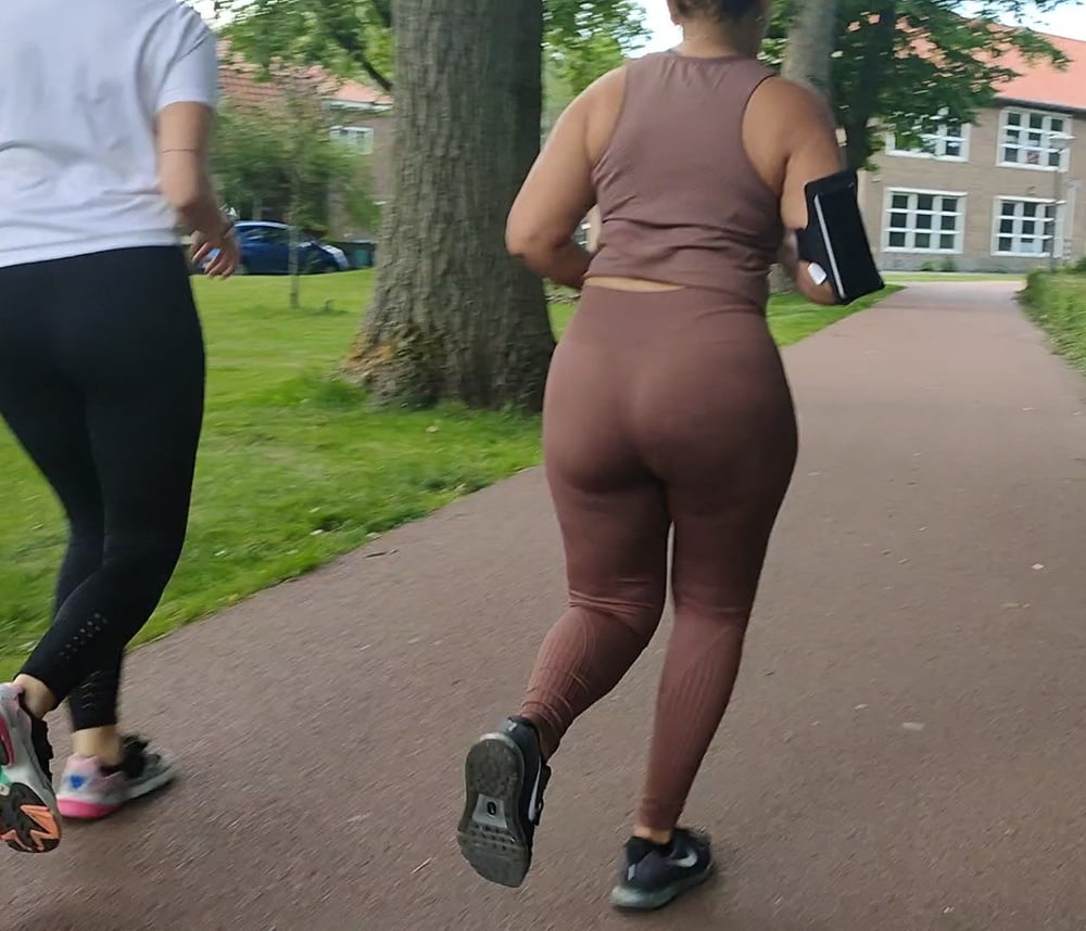 Photos that i taken secretly pls comments wich u like #92883020