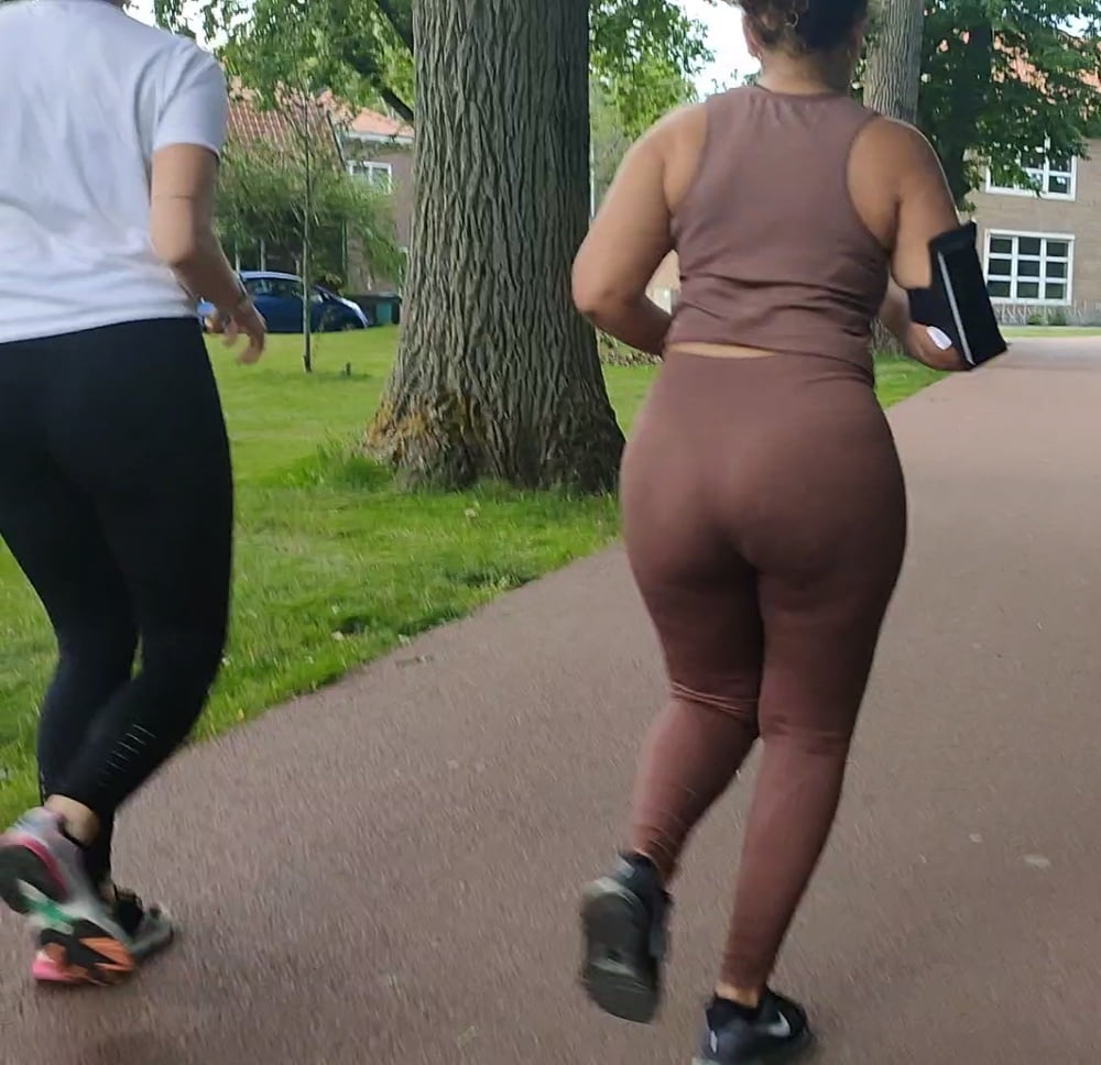 Photos that i taken secretly pls comments wich u like #92883064