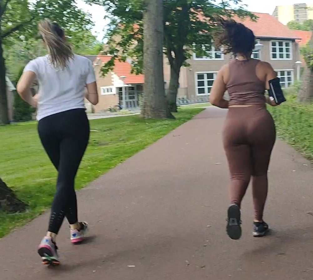 Photos that i taken secretly pls comments wich u like #92883128