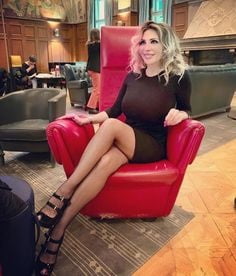 Sonia Grey italian tv presenter #97890092