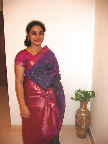 SOUTH INDIAN HOT AUNTY #90053959