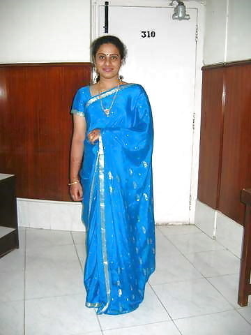 SOUTH INDIAN HOT AUNTY #90053961