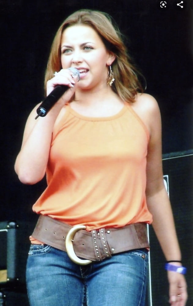 Charlotte Church in Levi&#039;s and other Jeans #97489319
