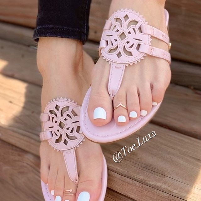 Sexy Foot Queen (feet, toes, barefoot, Flip Flops) #80696404