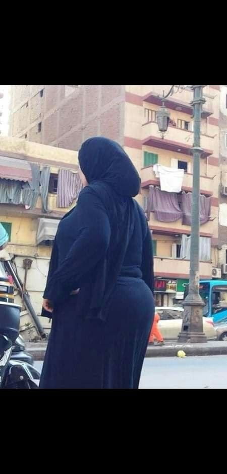 Hijab auf der Straße
 #101044286