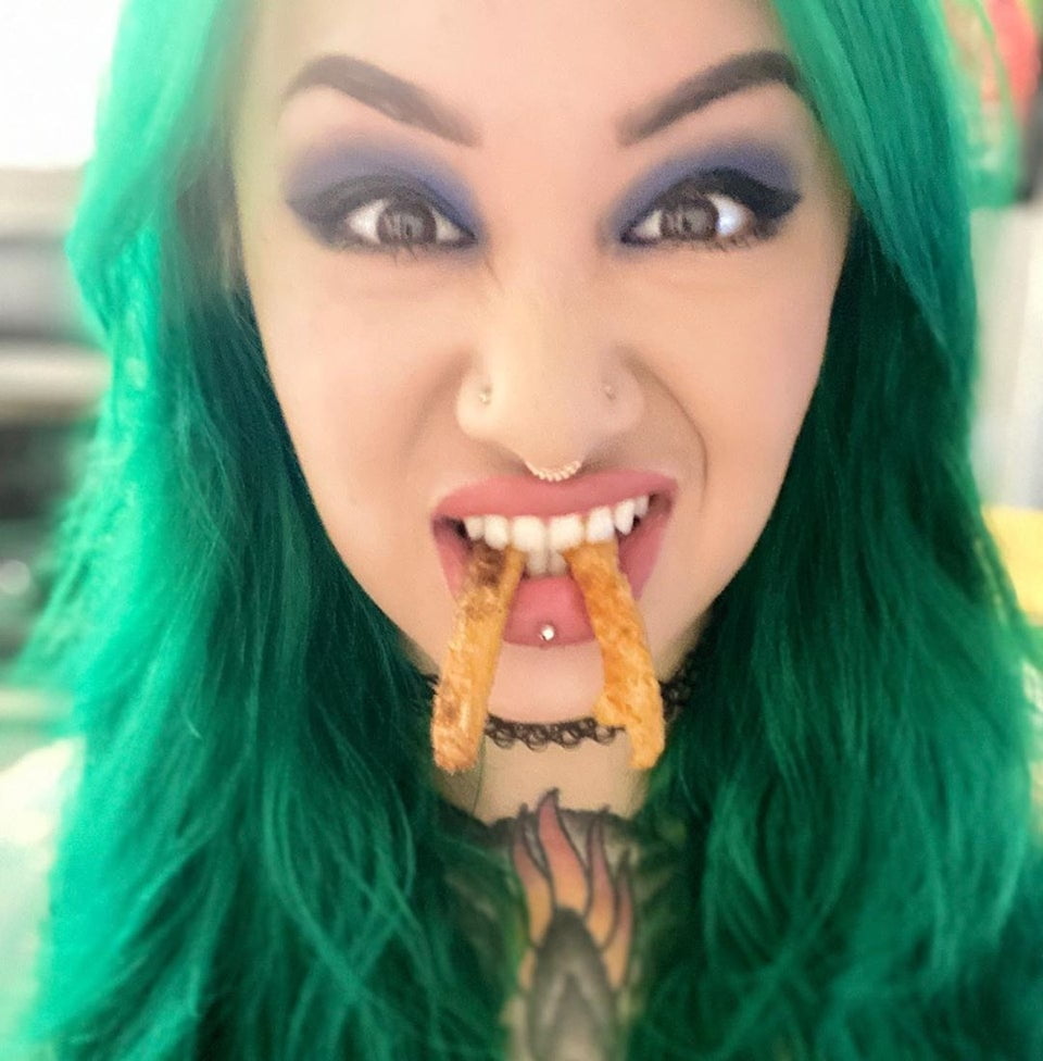 ショッツィ・ブラックハート
 #92872957