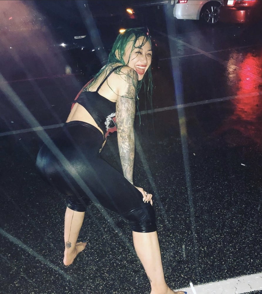 ショッツィ・ブラックハート
 #92872996