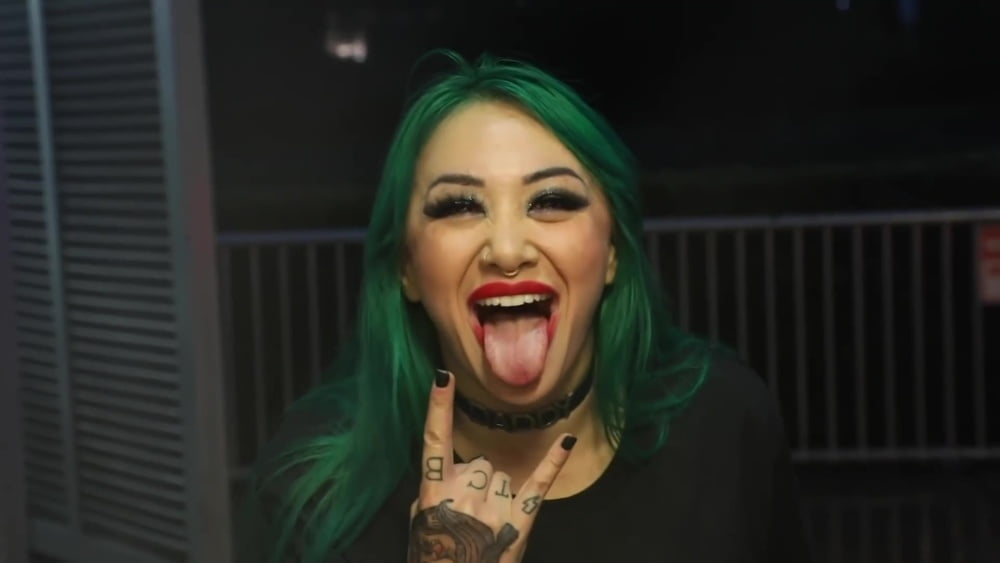 ショッツィ・ブラックハート
 #92873084