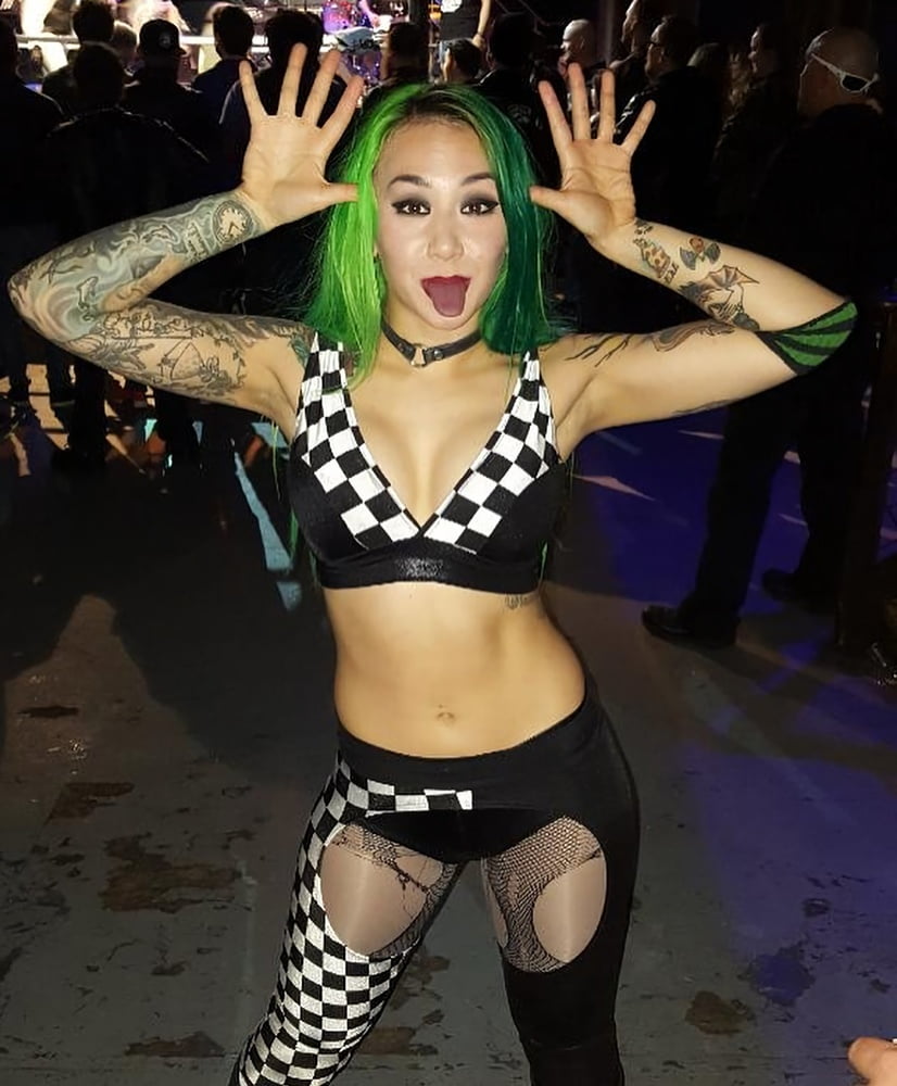 ショッツィ・ブラックハート
 #92873105