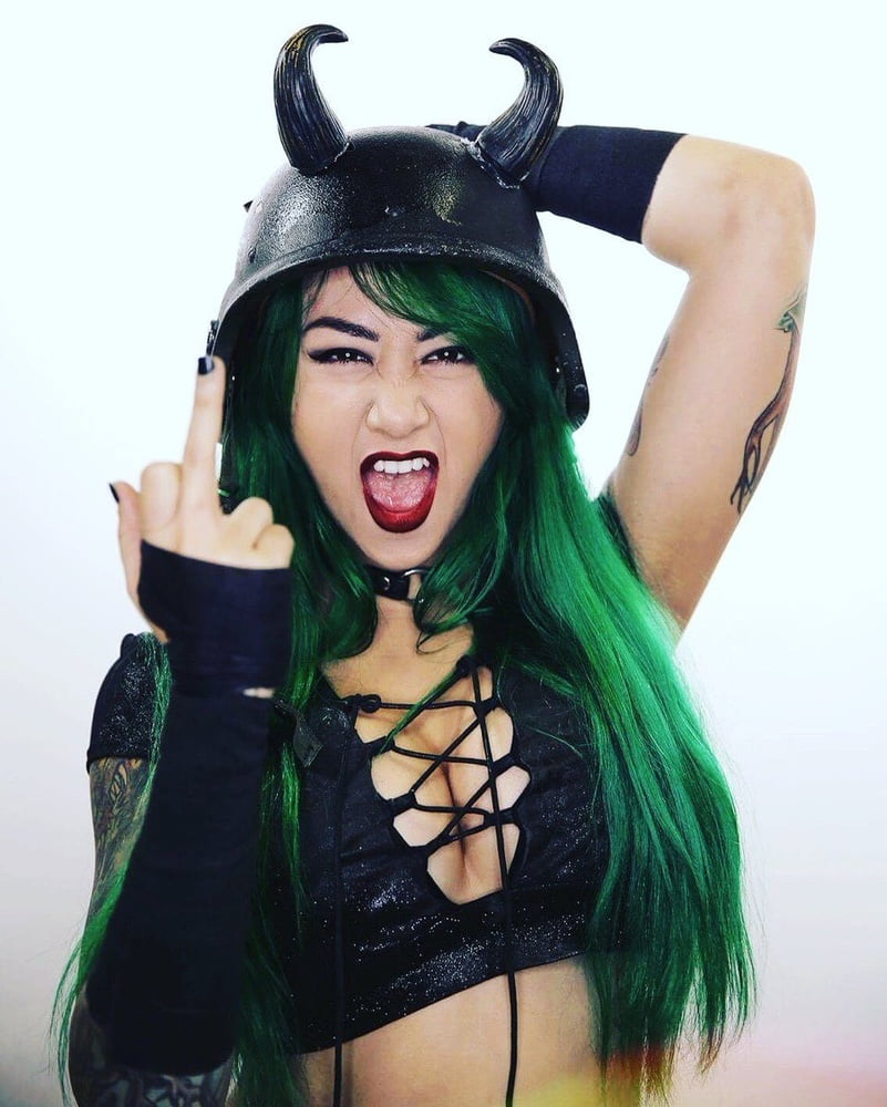 ショッツィ・ブラックハート
 #92873108