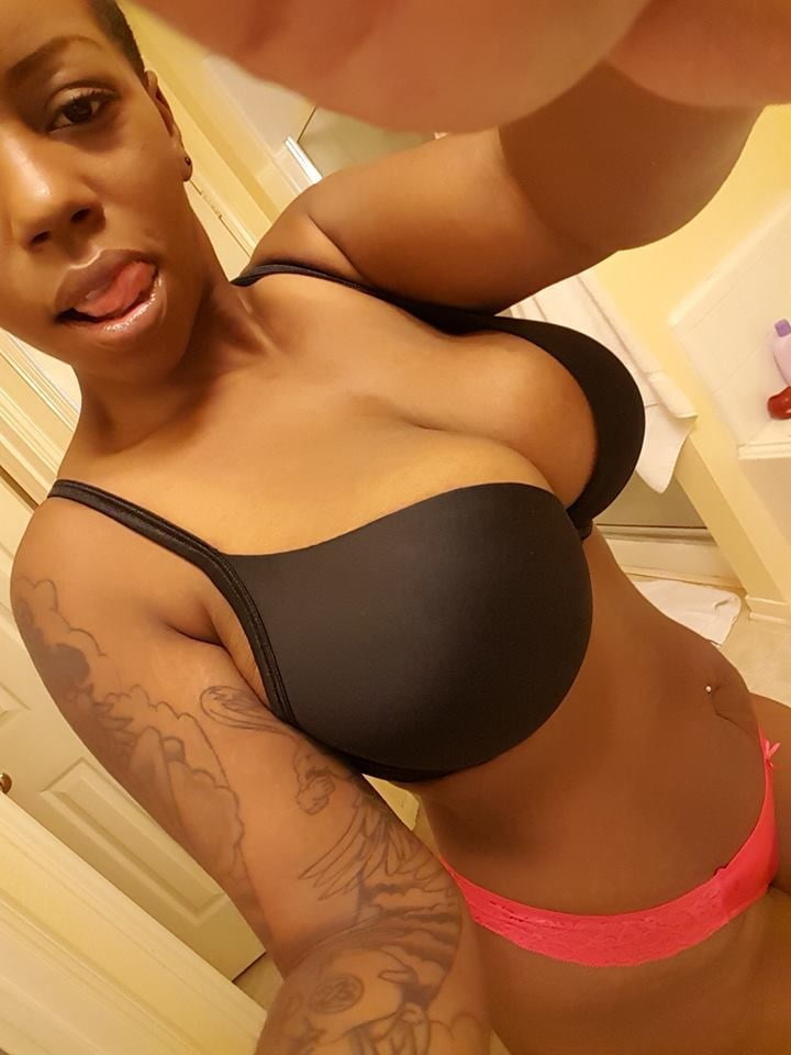 Big Ass &amp; Pierced Tits Tatted Ebony Bbw #106189194
