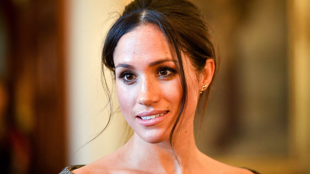 Für Sperma Tribut meghan markle
 #102865616