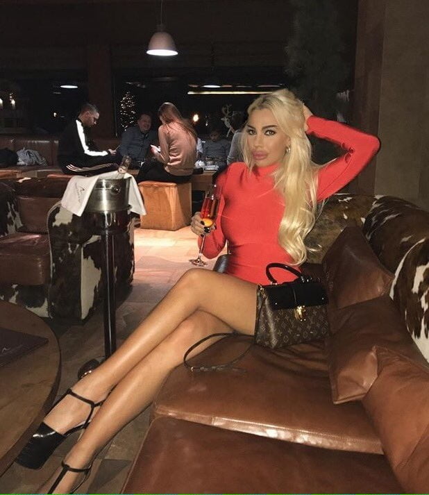 Bimbos und Schlampen
 #91145941