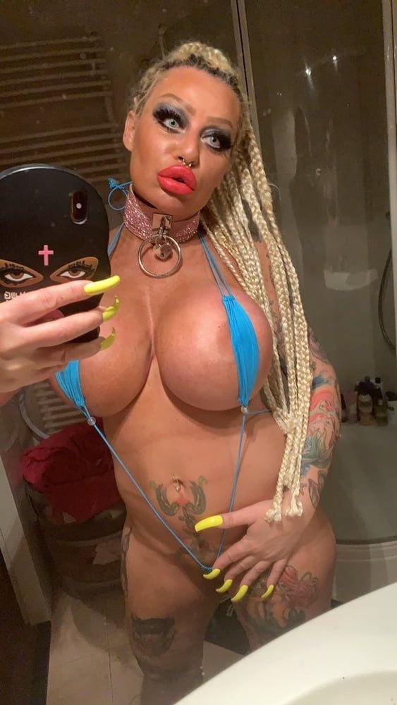 Bimbos und Schlampen
 #91145980