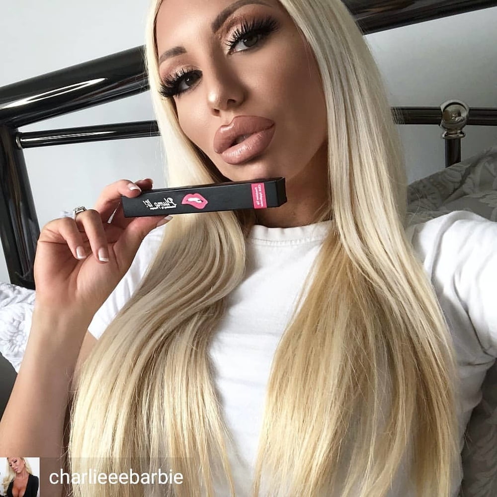 Bimbos und Schlampen
 #91146178