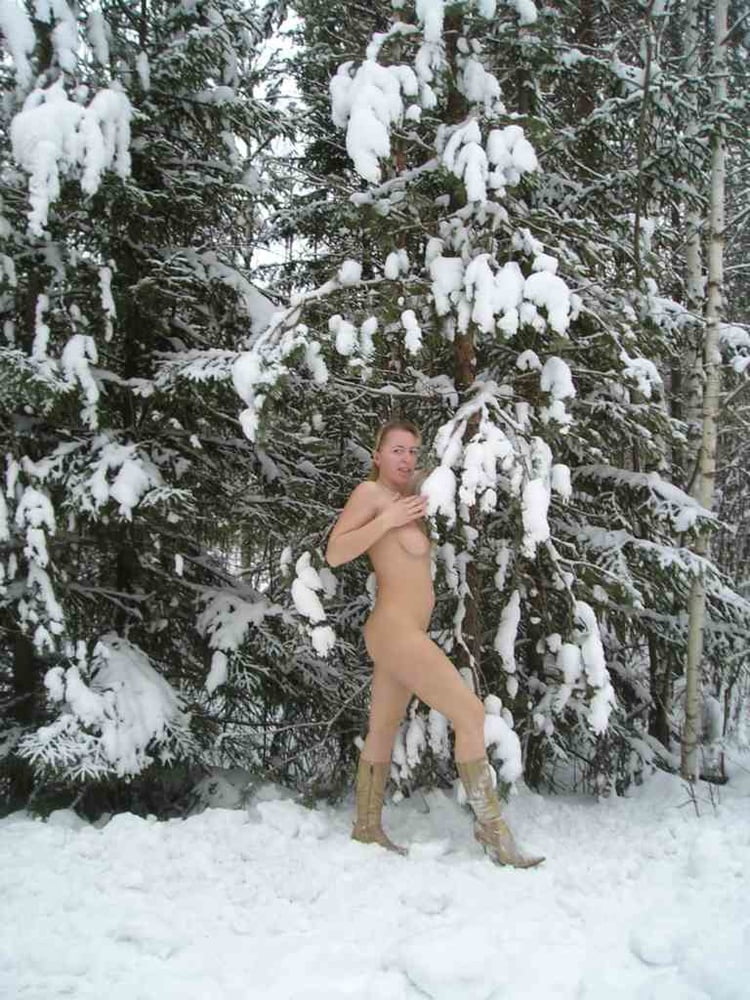 cracy russian naked in the snow! (photo exchange) #94427818