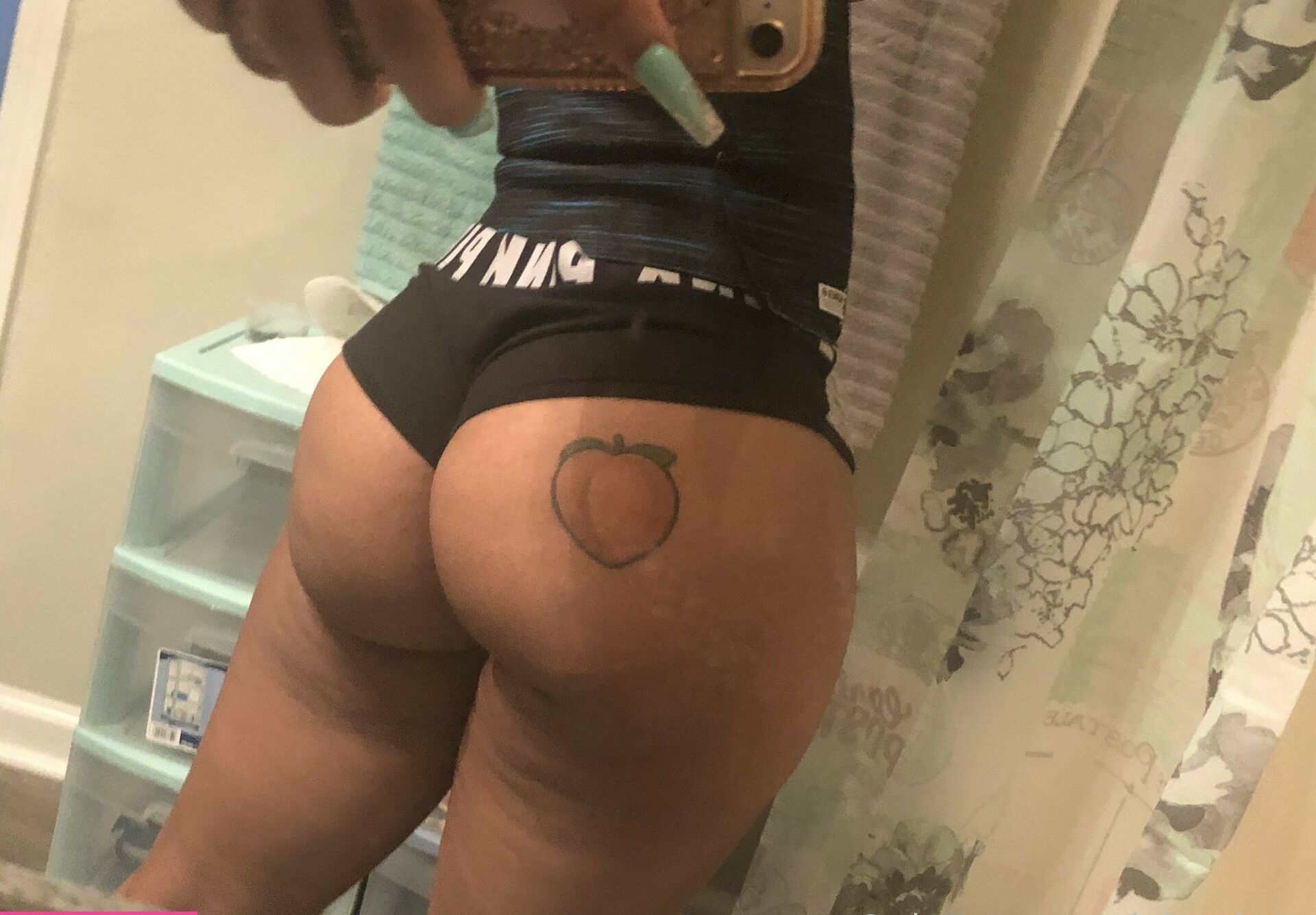 Lalacakes desnuda #108225276