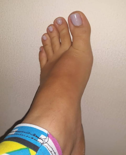 Pieds modèle venezolana
 #89883468