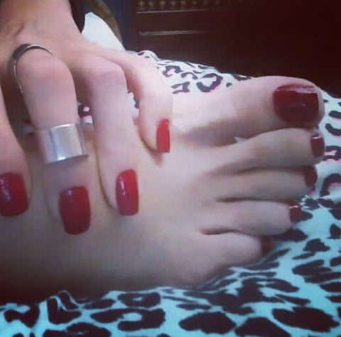 Pieds modèle venezolana
 #89883566