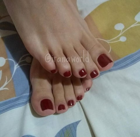 Pieds modèle venezolana
 #89883575