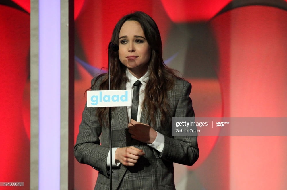 Ellen Page I want to ejaculate in her vol. 2 #98837612