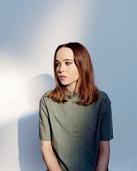 Ellen Page I want to ejaculate in her vol. 2 #98837860