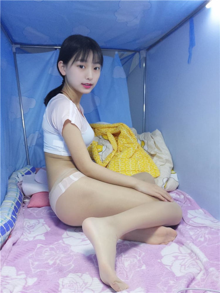 Cute chinese girl #106291624